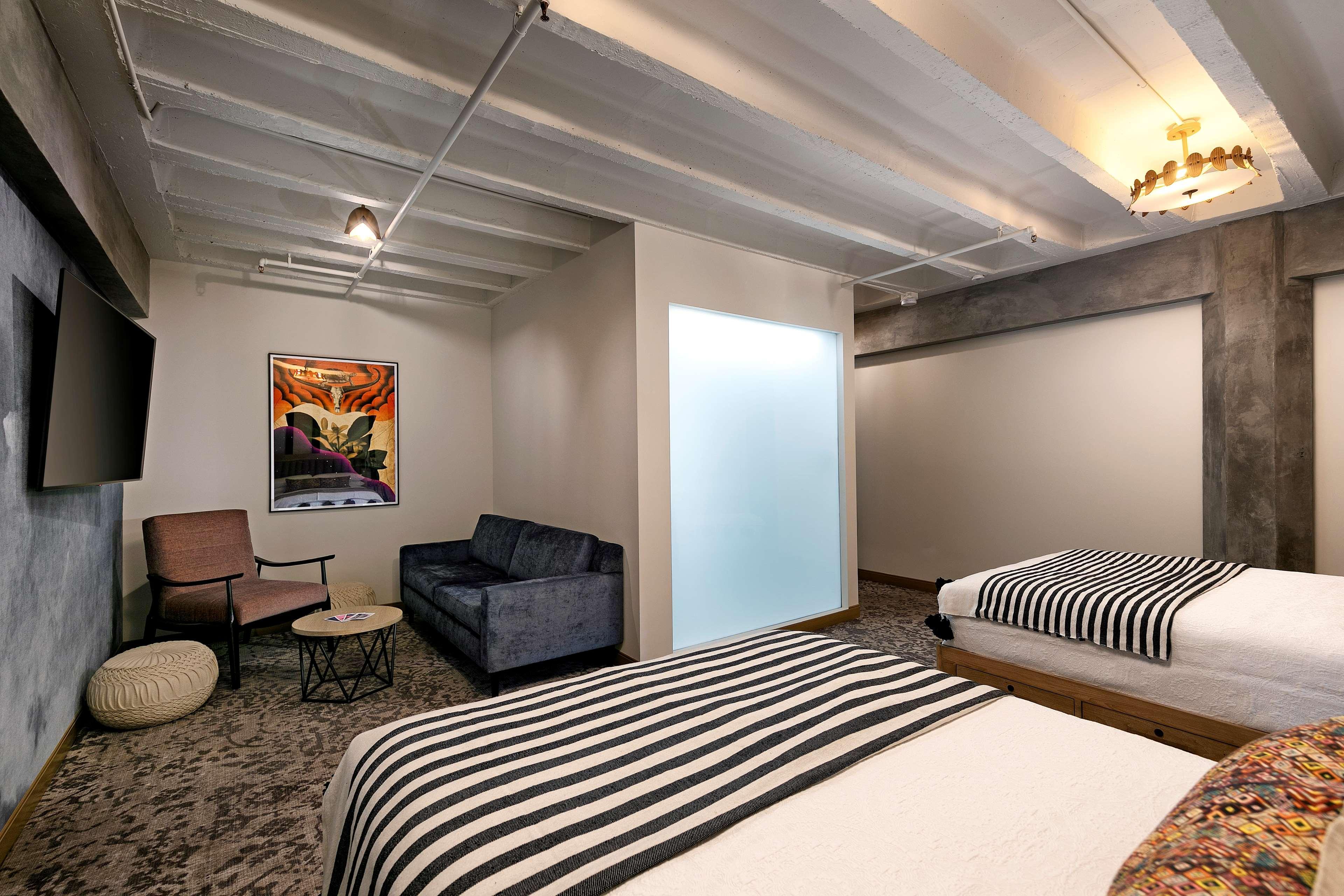 The Wayfarer Downtown La, Tapestry Collection By Hilton Hotell Los Angeles Exteriör bild