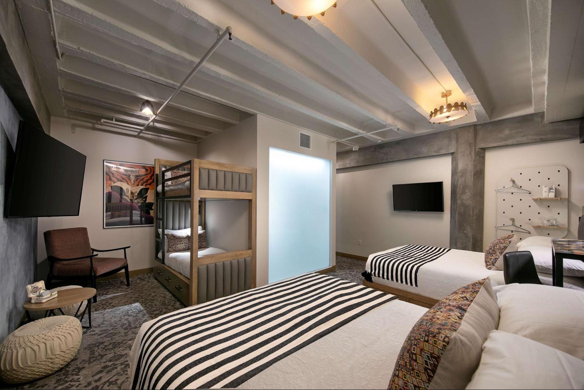 The Wayfarer Downtown La, Tapestry Collection By Hilton Hotell Los Angeles Exteriör bild